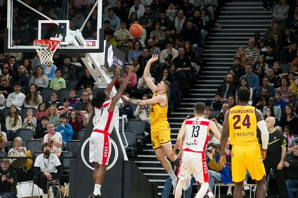 Les figures féminines marquantes dans l'histoire de l'escalade