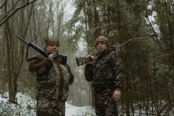 Vêtements de chasse deerhunter : style et innovation à portée de main